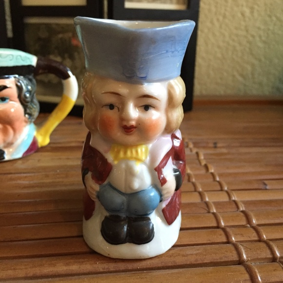 ❤️2 for $10 Two vintage hand painted Toby mugs - Picture 4 of 8